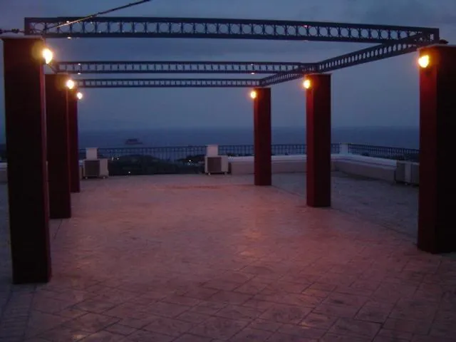 Hotel Kourkoumelata Kaligata